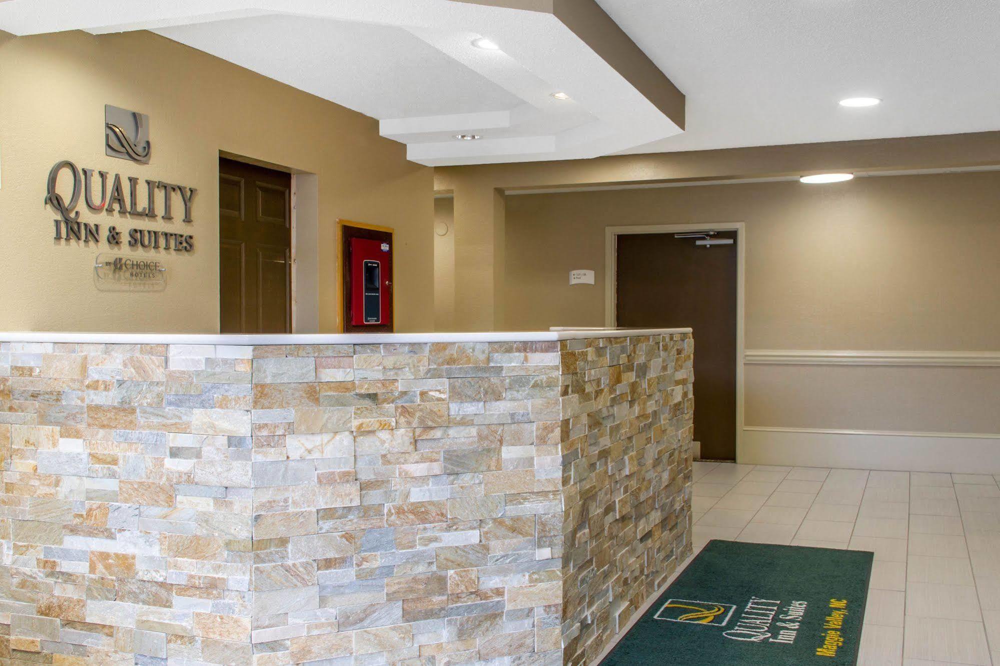 Quality Inn & Suites Maggie Valley - Cherokee Area Kültér fotó